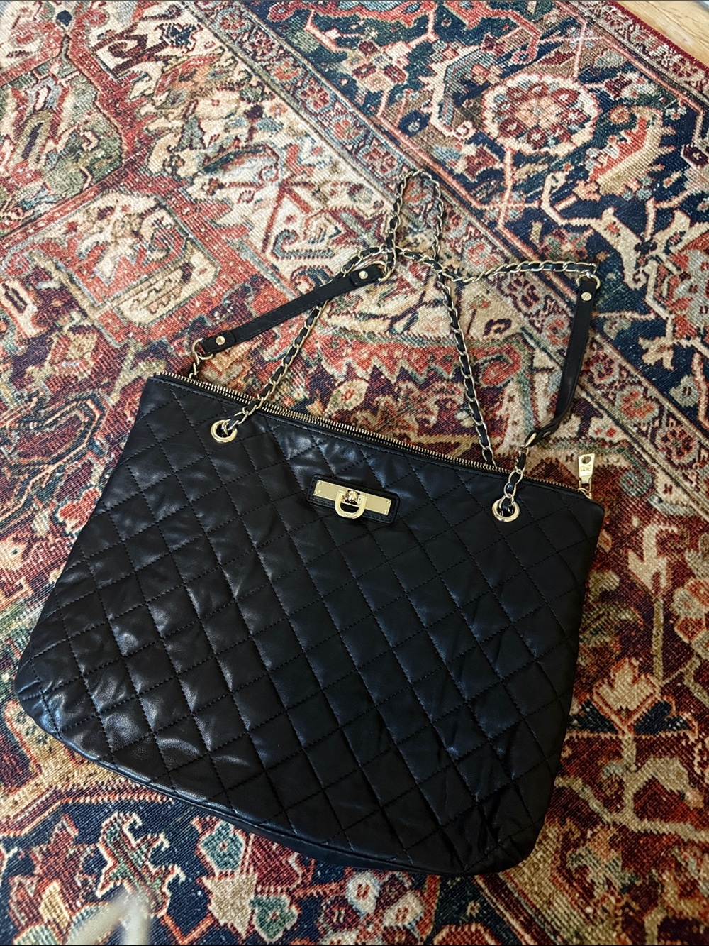 DKNY Black Quilted Leather Shoulder Bag with Gold Hardware
